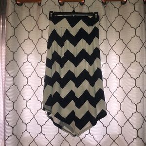 Asymmetrical chevron skirt